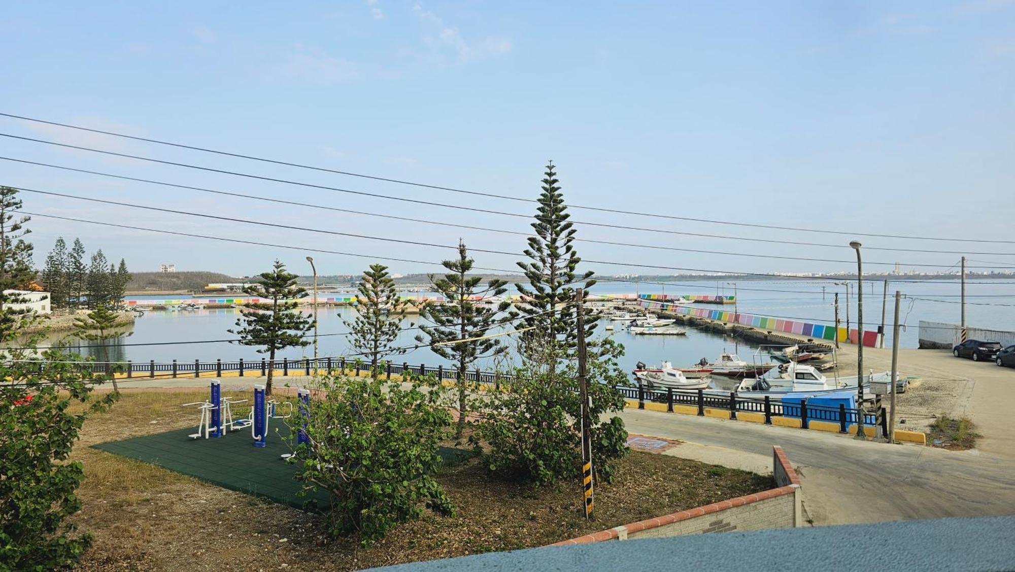 Sea Front Homestay Маґун Екстер'єр фото