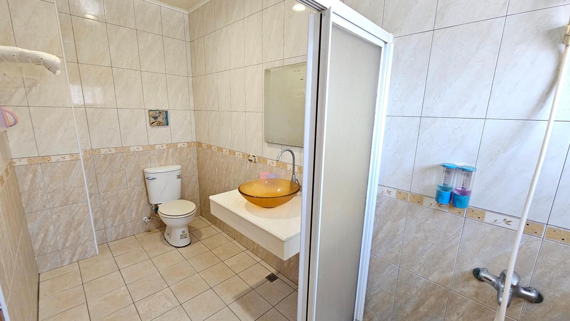 Sea Front Homestay Маґун Екстер'єр фото