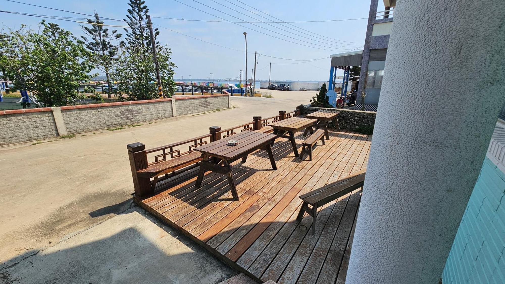 Sea Front Homestay Маґун Екстер'єр фото
