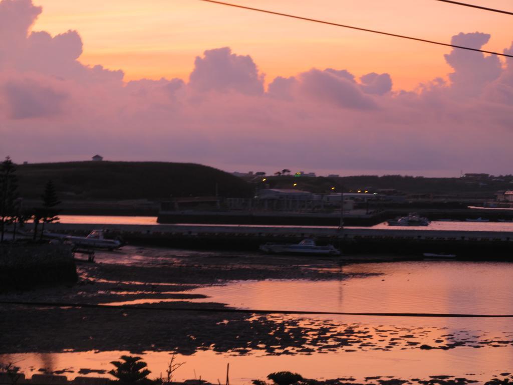 Sea Front Homestay Маґун Екстер'єр фото